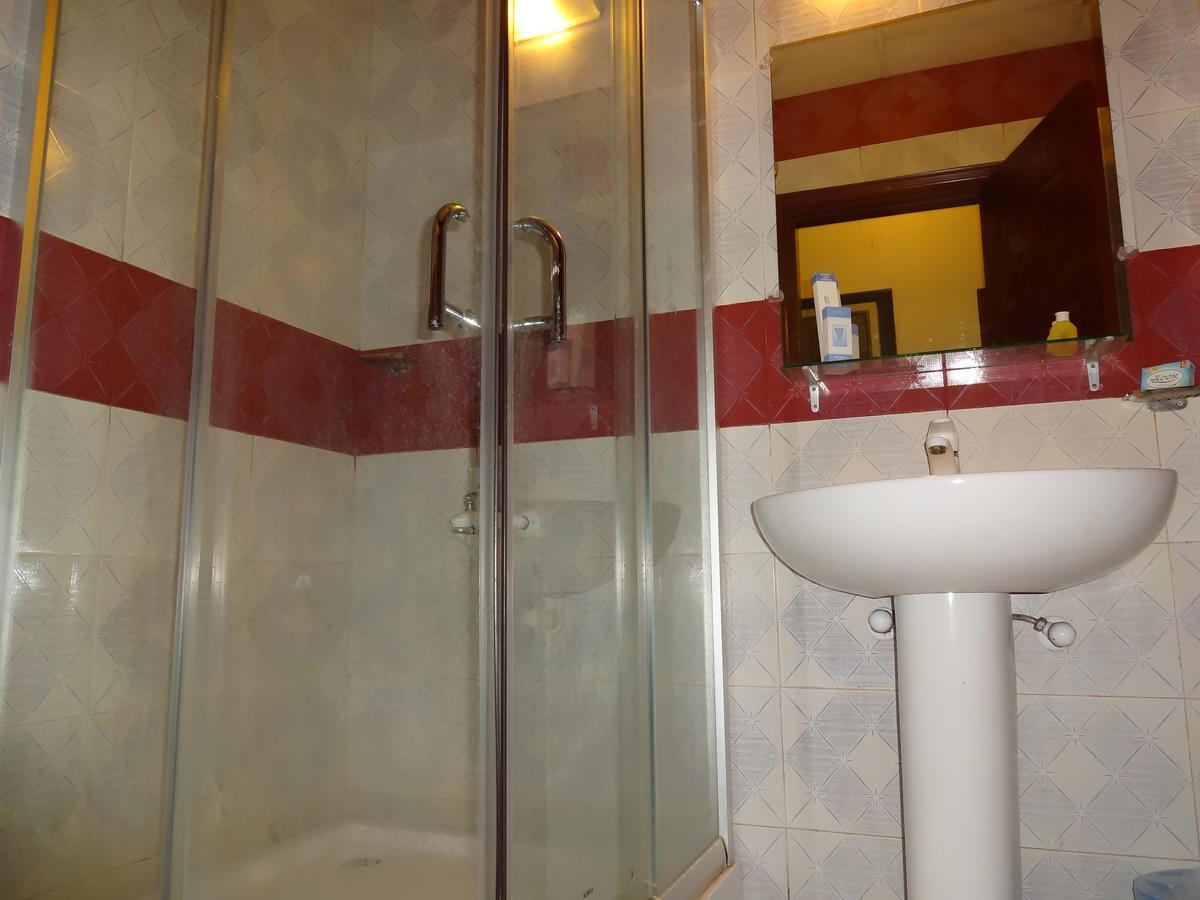 קראצ'י Hotel Sky Towers מראה חיצוני תמונה
